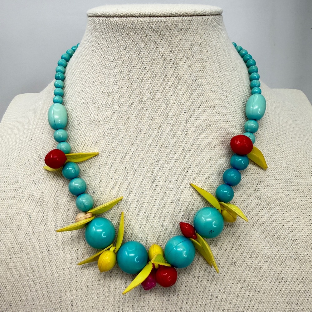 Vintage Fruit‎ Salad Necklace Charm Beaded Retro Whimsical Novelty